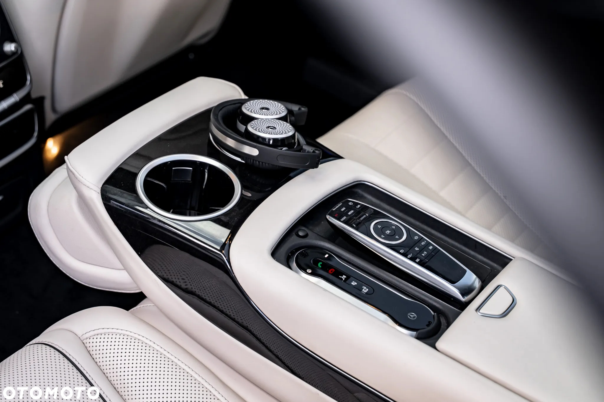 Mercedes-Benz Klasa S 450 4Matic L 9G-TRONIC - 28