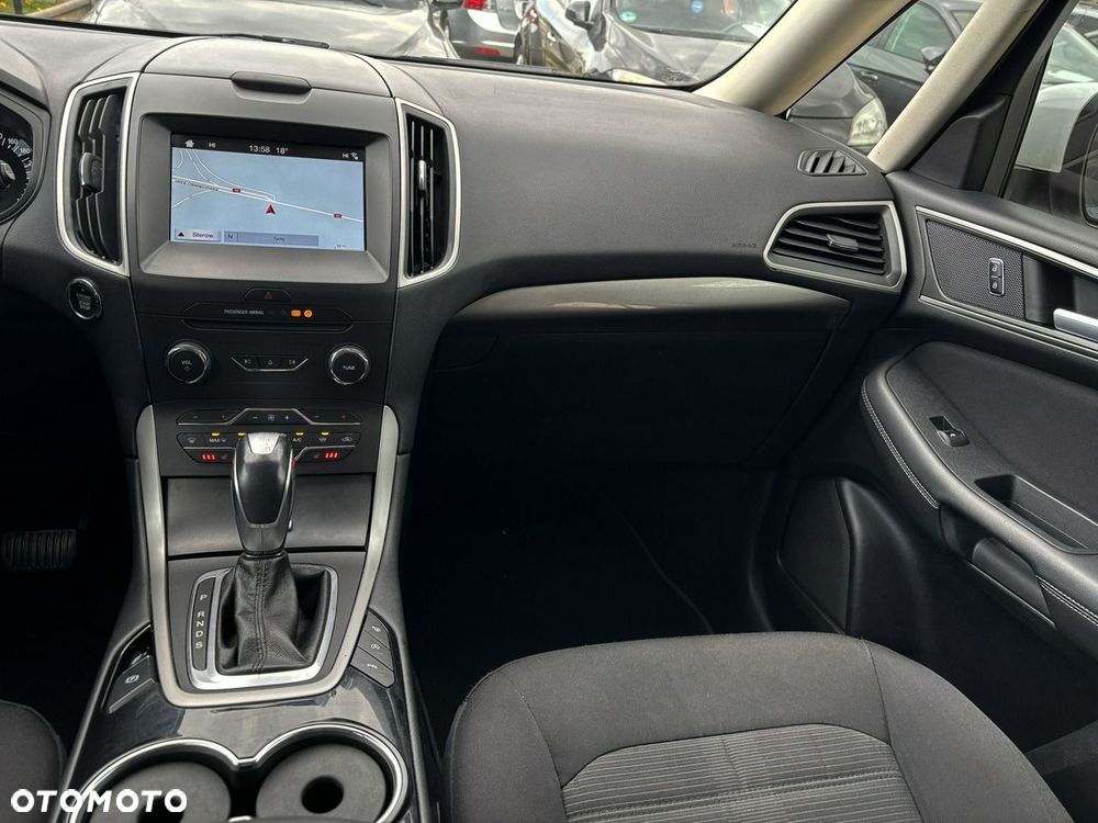 Ford Galaxy 2.0 TDCi Business - 29