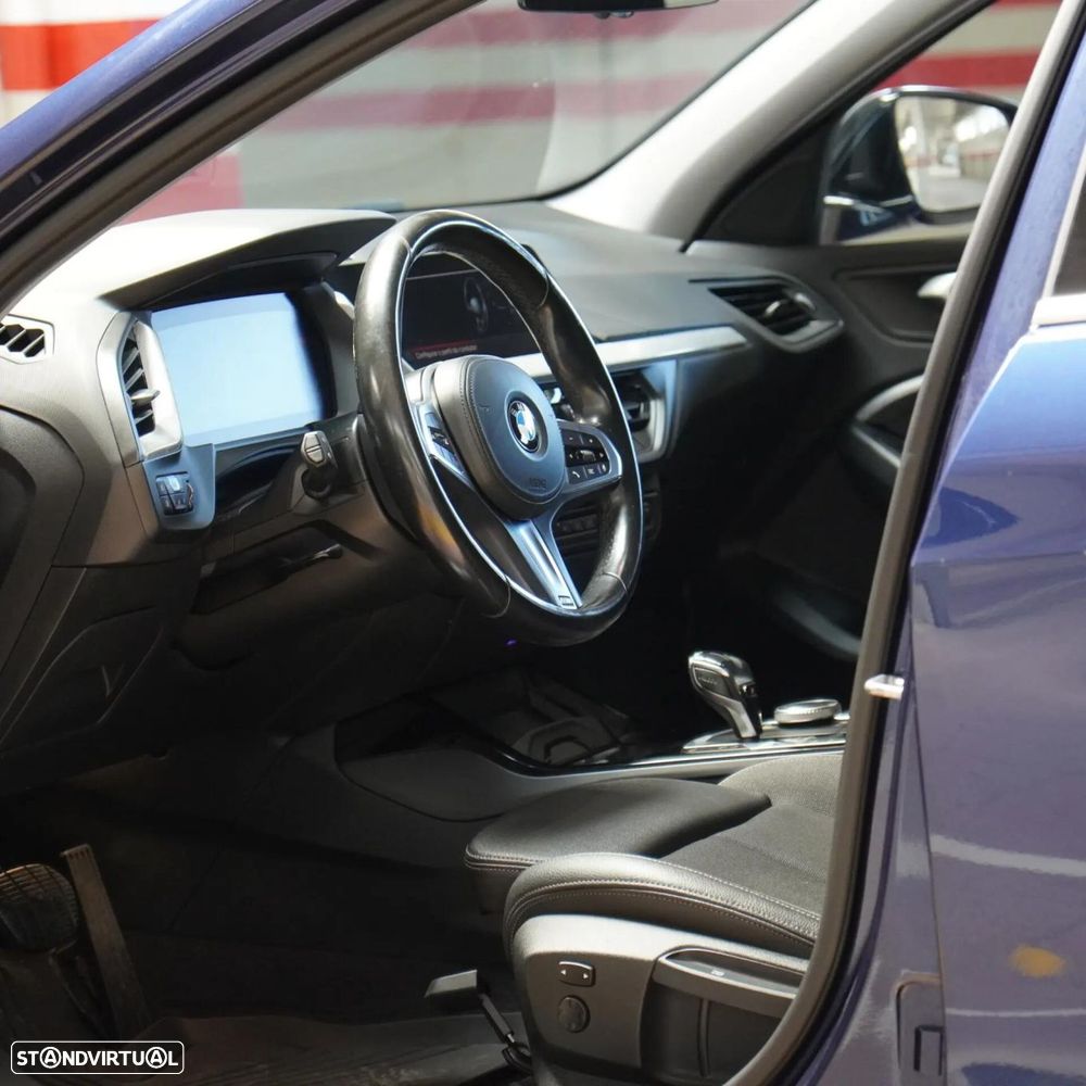 BMW 118 i Line Sport Auto - 44