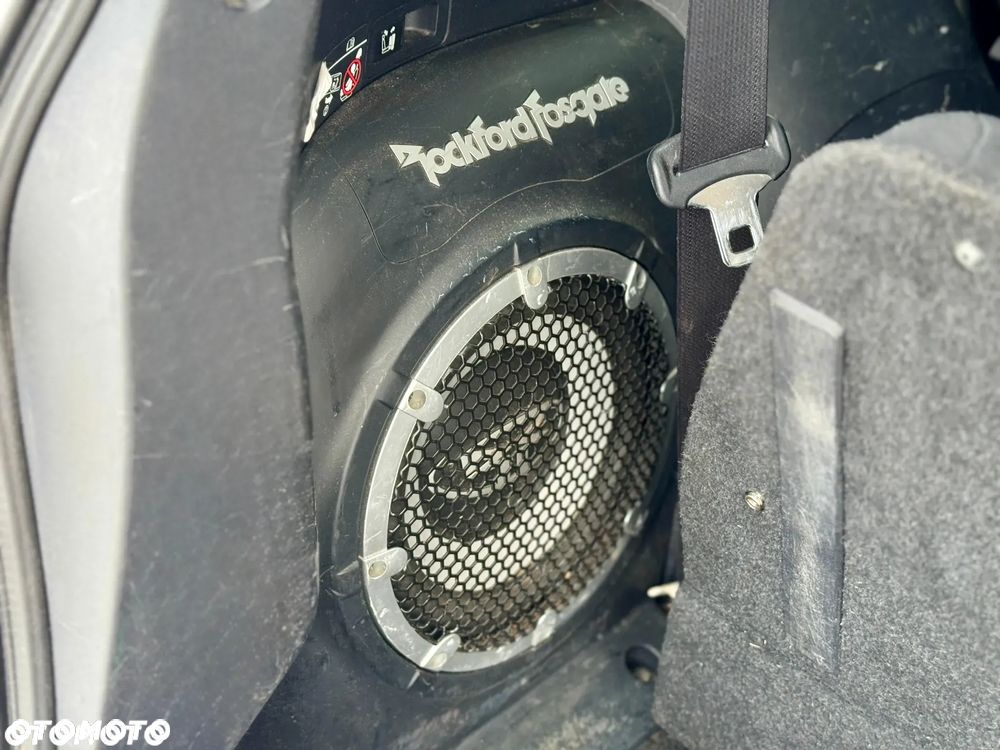 Mitsubishi Outlander 2.4 4WD CVT Intense - 16