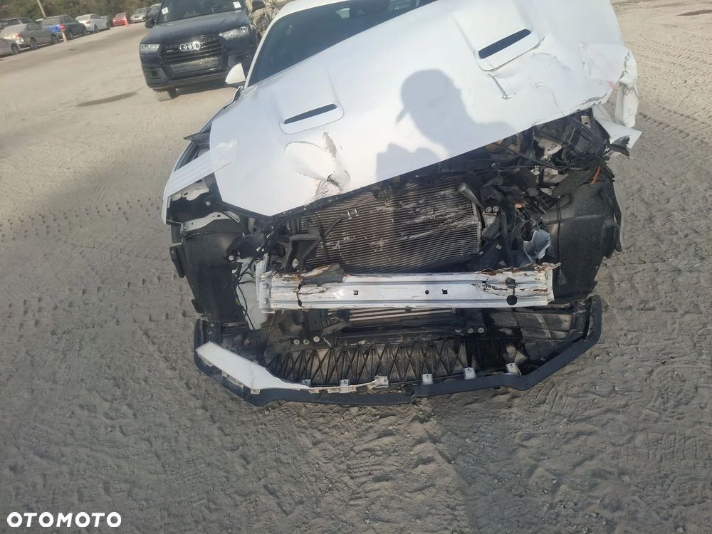 Ford Mustang 2.3 EcoBoost - 13