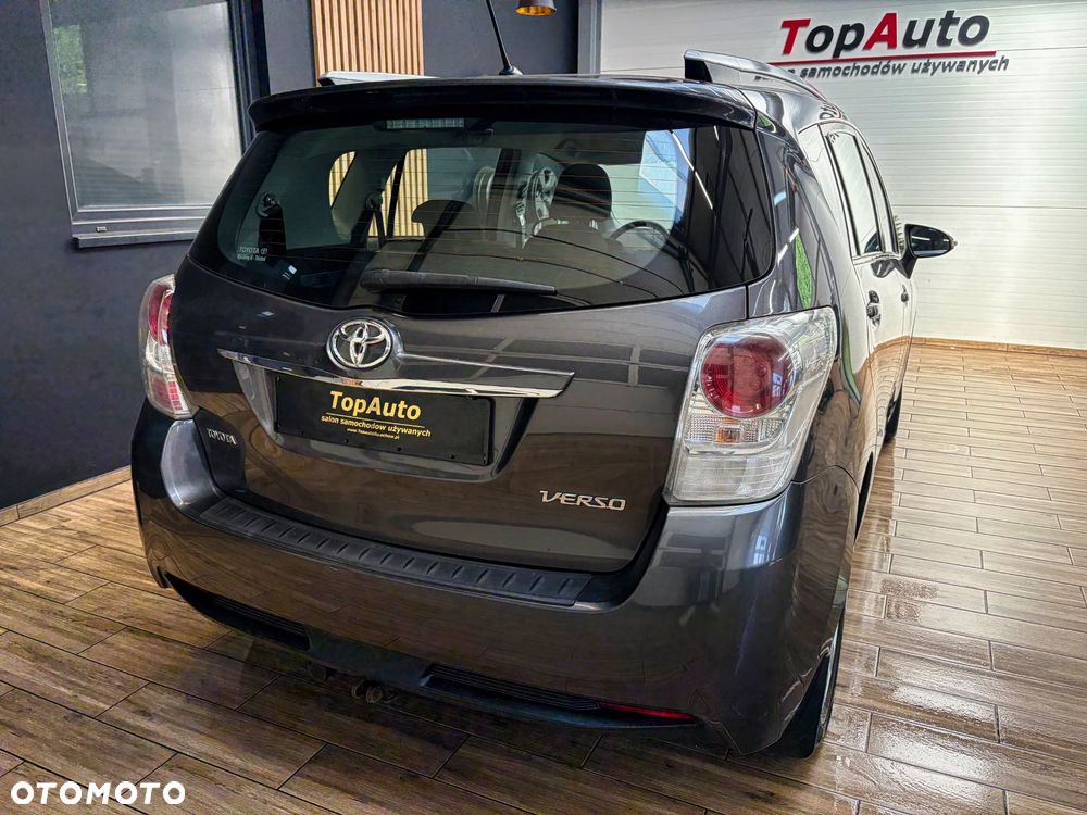 Toyota Verso 1.8 Premium 7os - 8