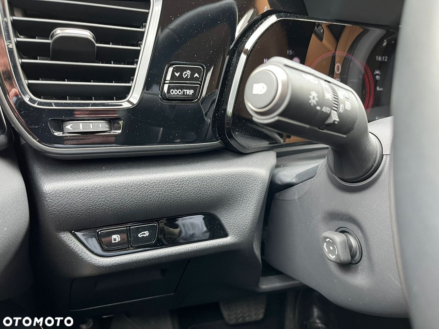 Lexus NX - 27