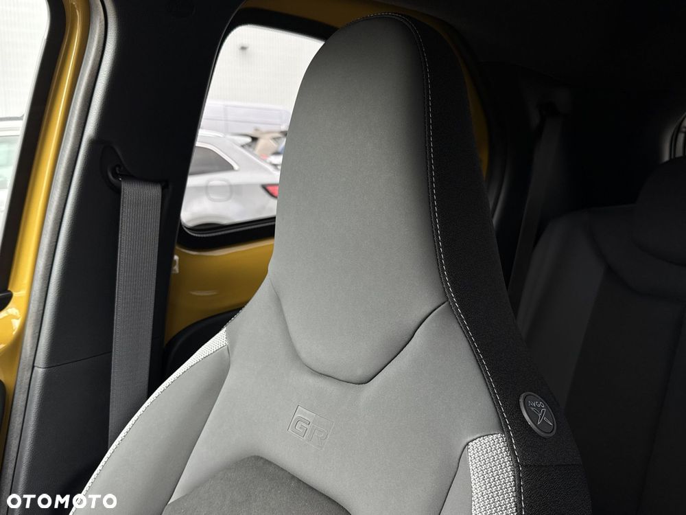 Toyota Aygo X - 24