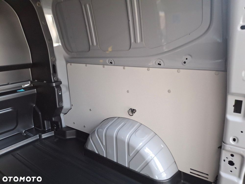 Volkswagen Transporter Furgon Plus - 34