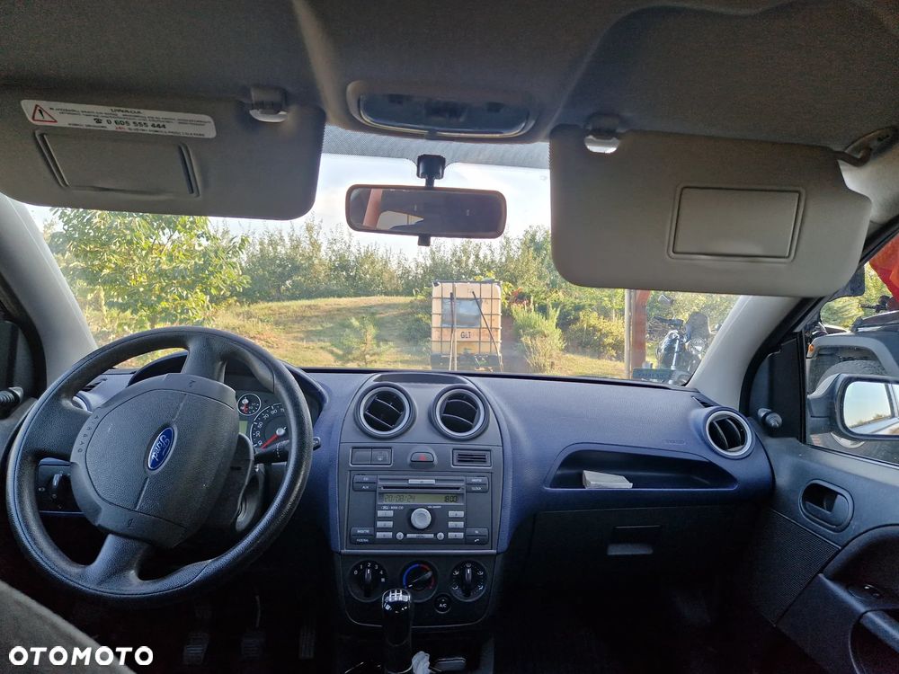 Ford Fiesta 1.25 - 8