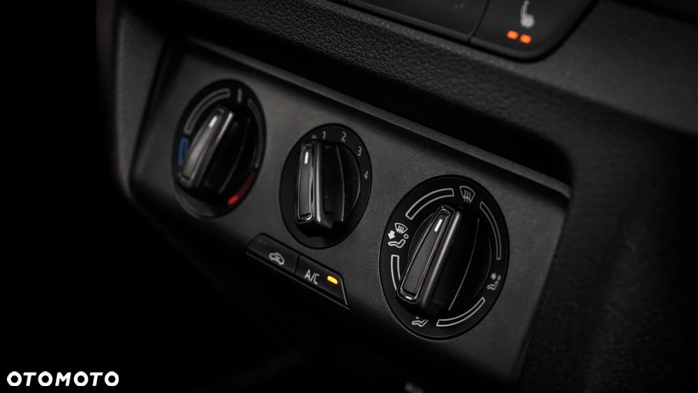 Skoda Fabia 1.0 TSI Ambition - 12