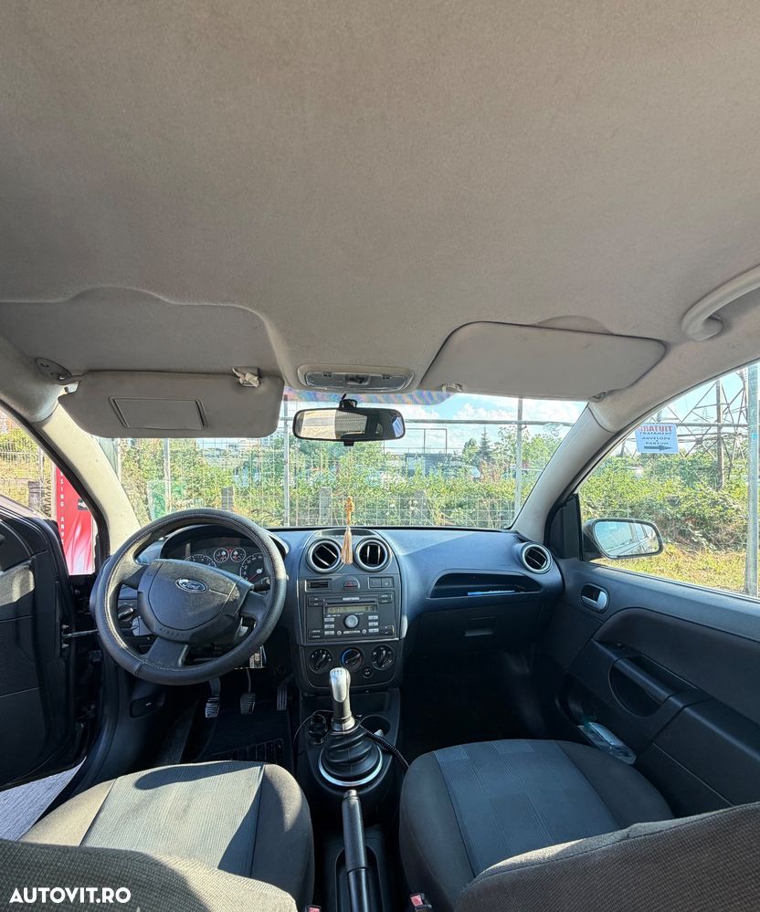 Ford Fiesta 1.4i Comfort - 6