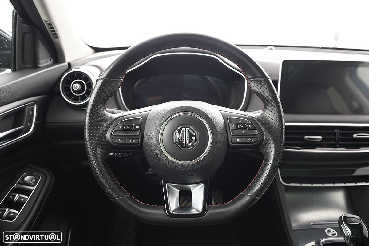 MG EHS 1.5 T-GDI Plug-in Hybrid Luxury - 16