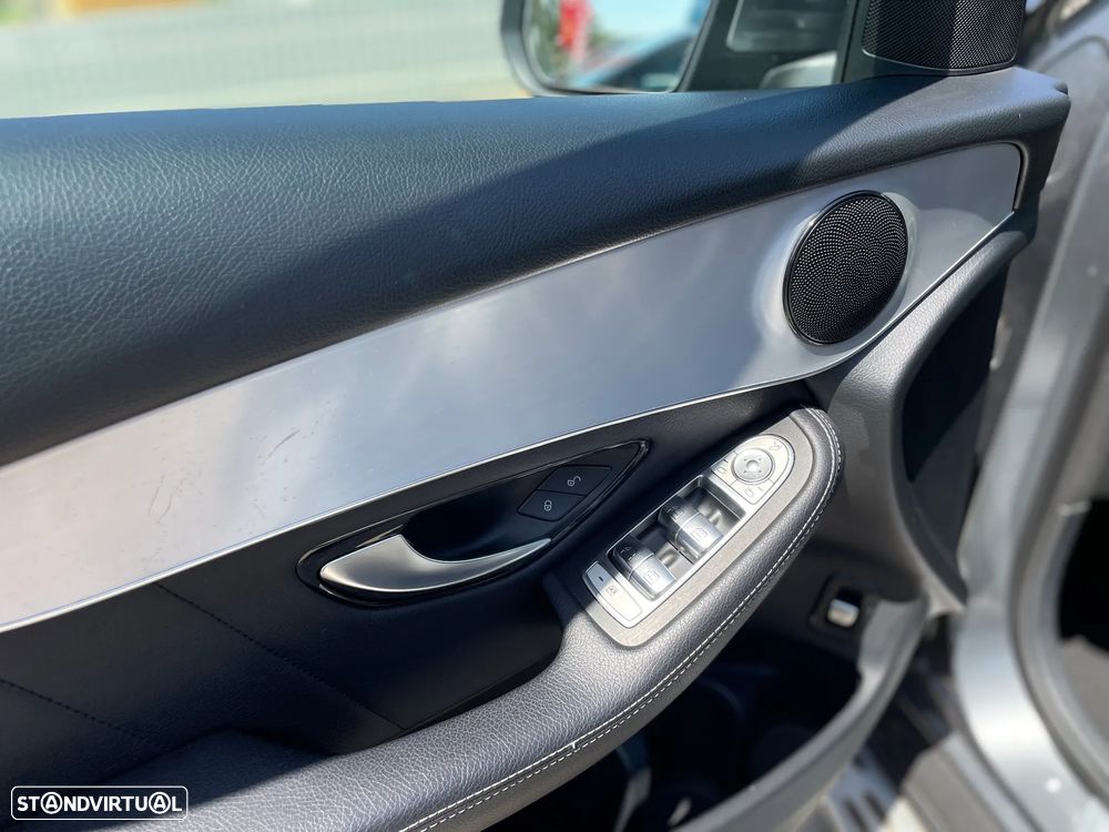 Mercedes-Benz GLC 250 d Coupé AMG Line 4-Matic - 29