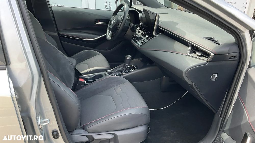 Toyota Corolla 1.8 HSD Exclusive - 34