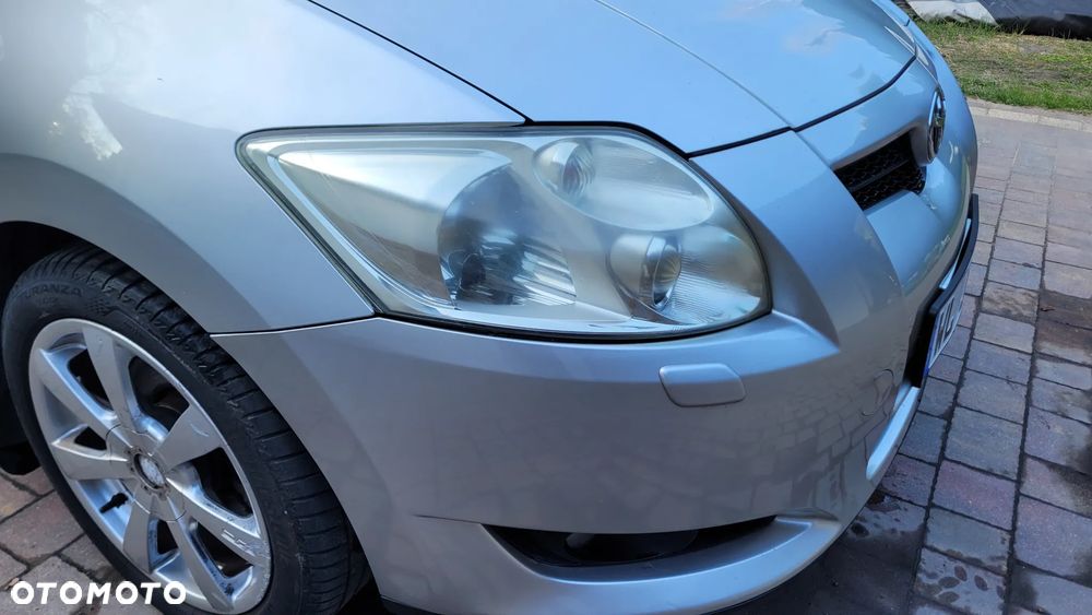 Toyota Auris 2.0 D-4D Edition - 11