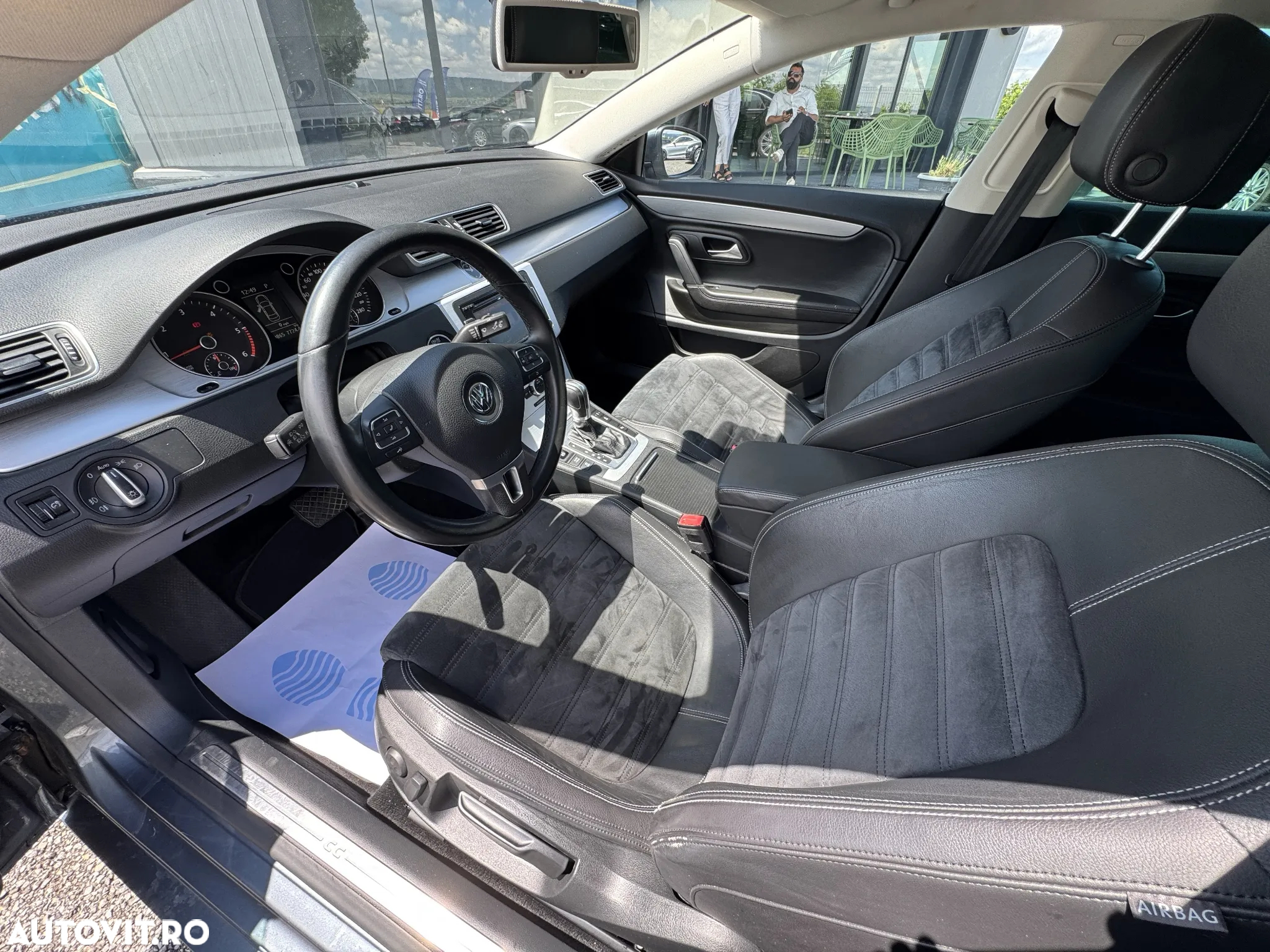 Volkswagen Passat CC 2.0 TDI BlueMotion Technology DSG - 14