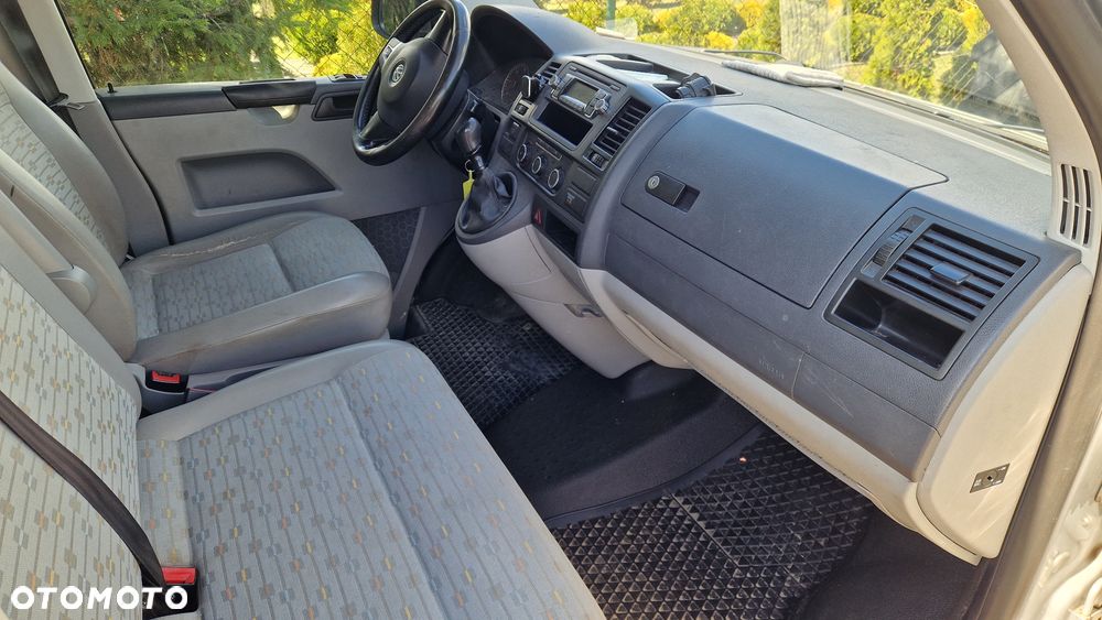 Volkswagen T5 - 6
