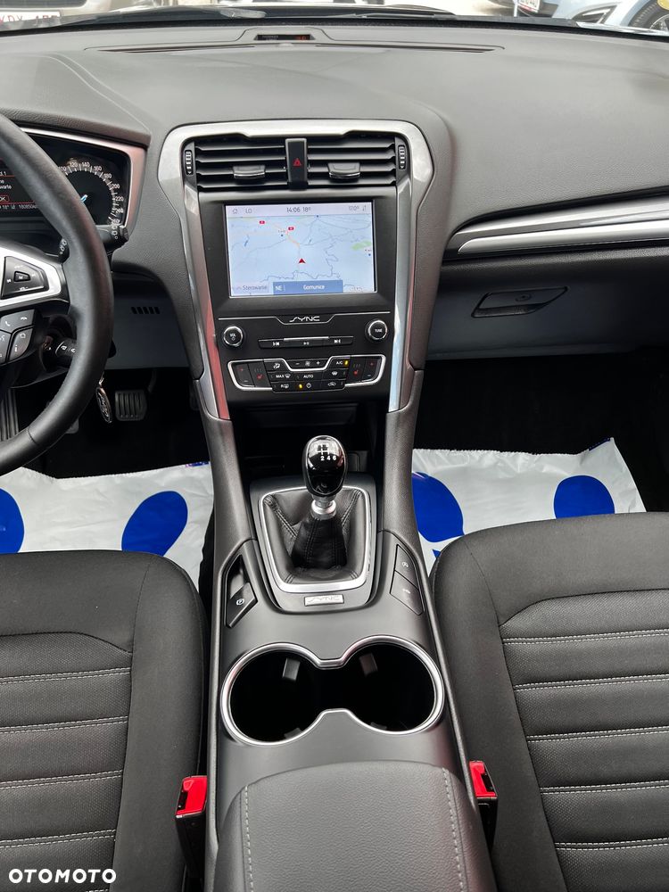 Ford Mondeo 2.0 EcoBlue Executive - 19