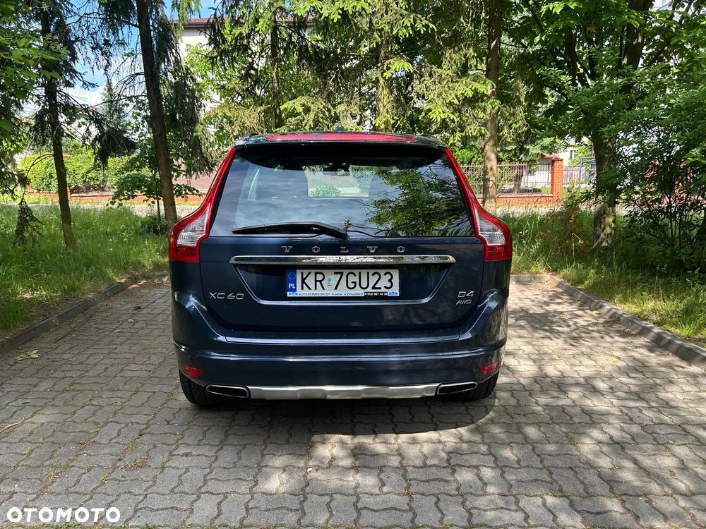 Volvo XC 60 2.4D AWD Kinetic - 6