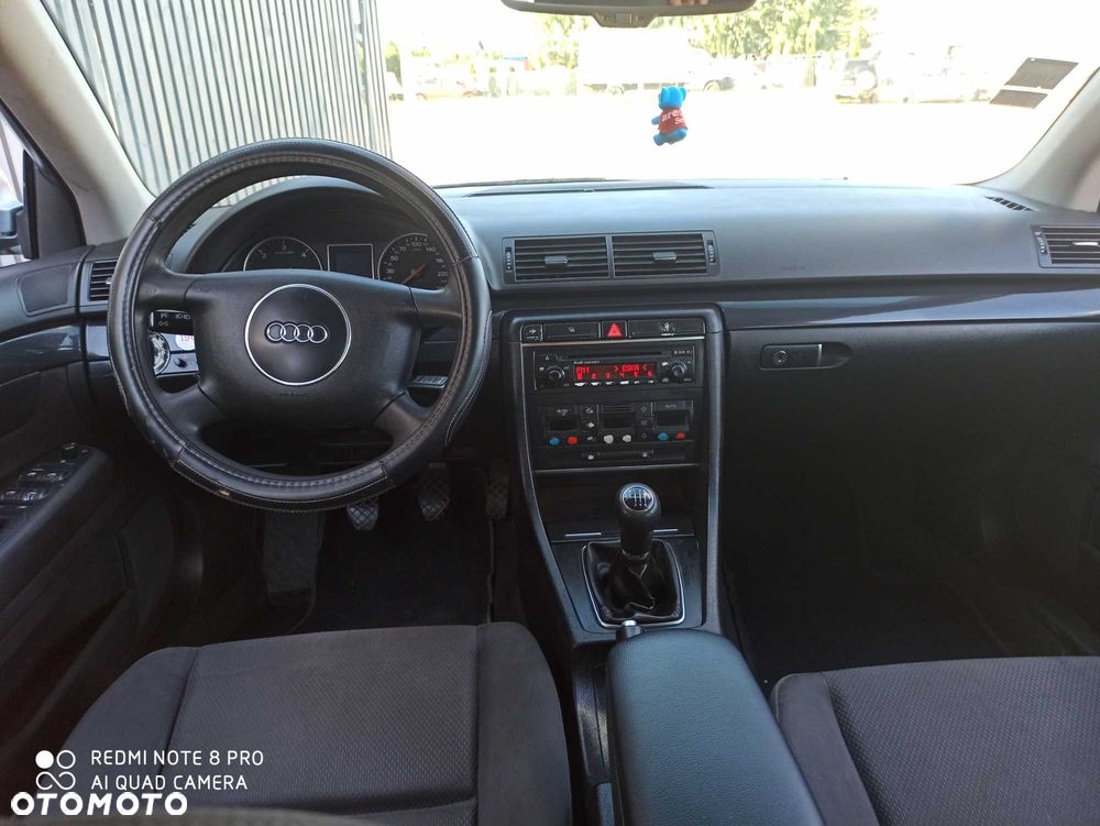 Audi A4 Avant - 5