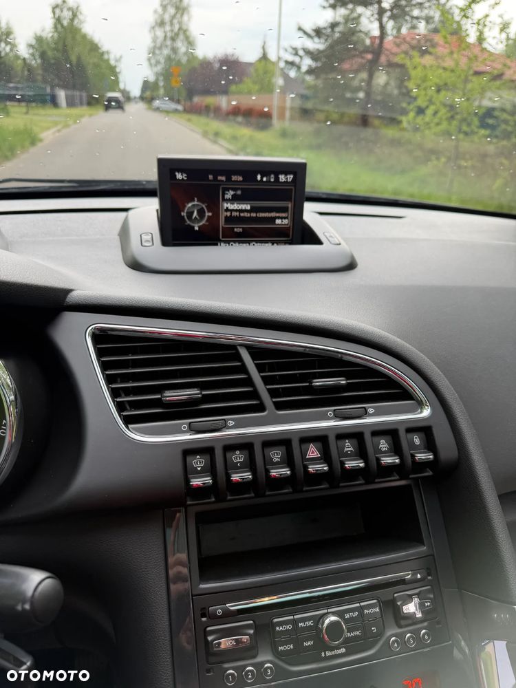 Peugeot 3008 HDi 150 Allure - 17