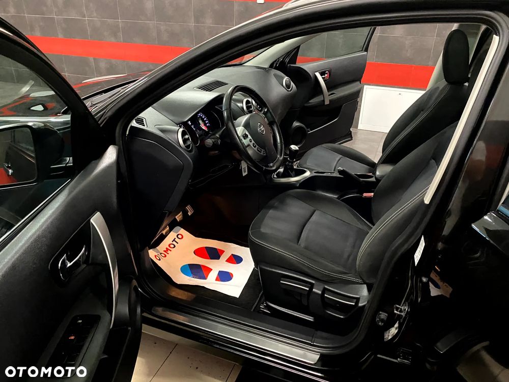 Nissan Qashqai 2.0 360 - 13