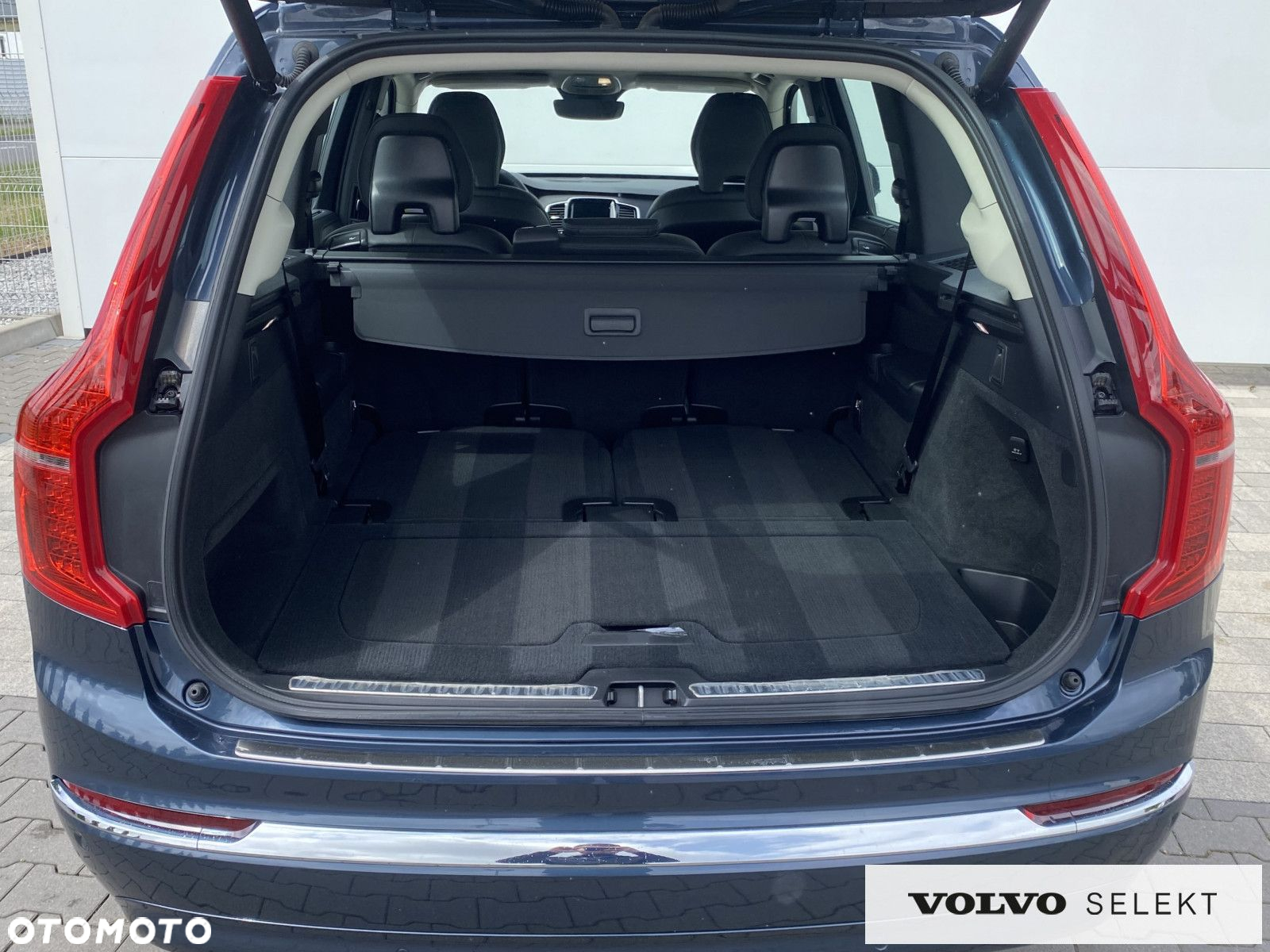 Volvo XC 90 - 30