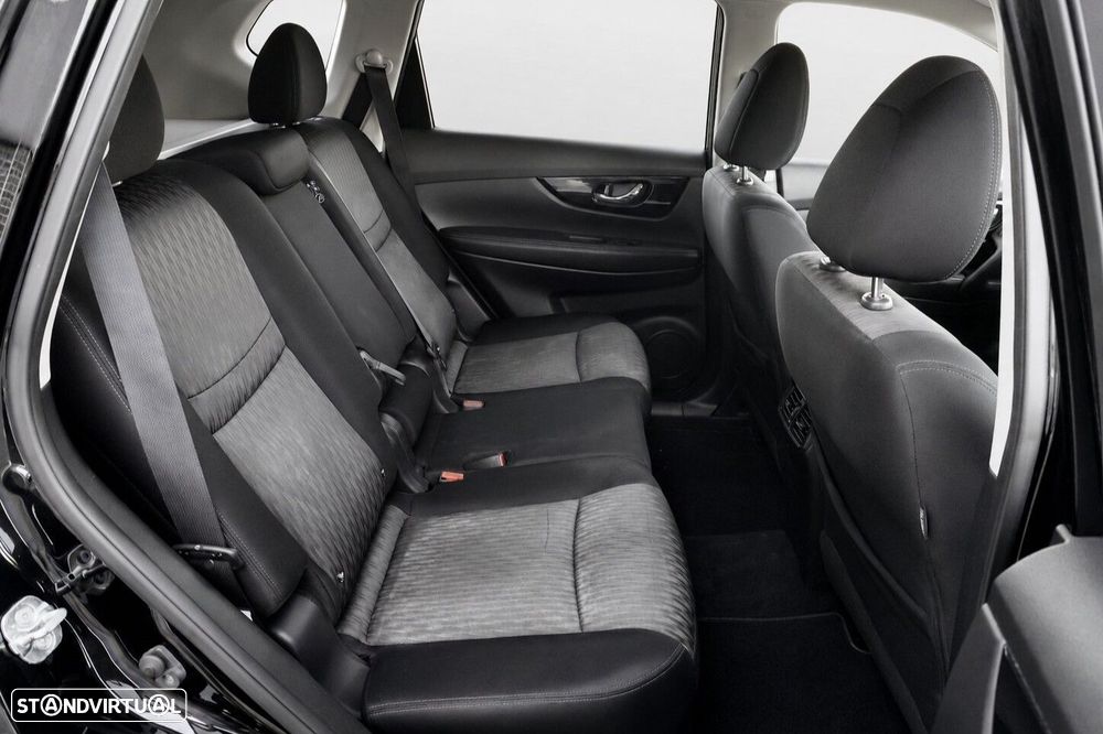 Nissan X-Trail 1.7 dCi N-Connecta - 17