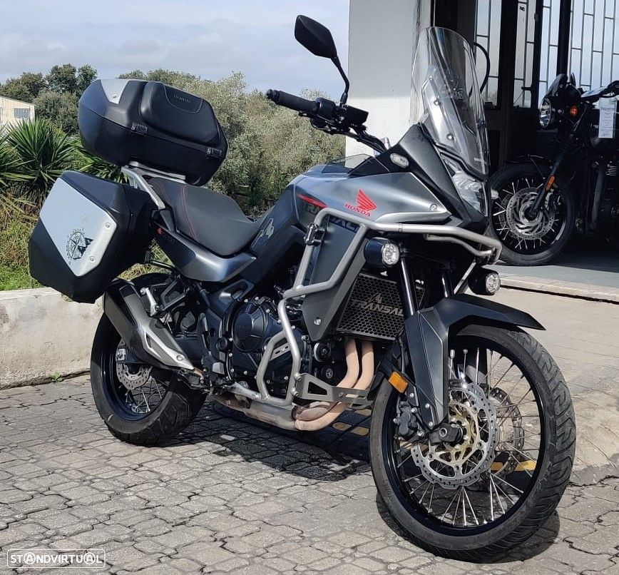 Honda Transalp 750 - 5