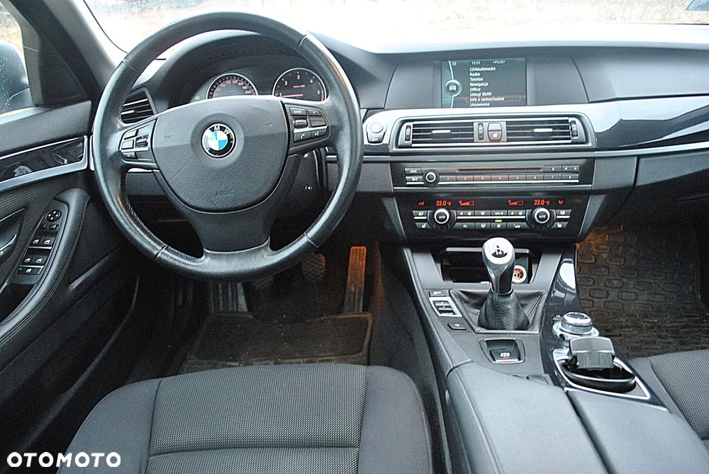BMW Seria 5 520d - 10