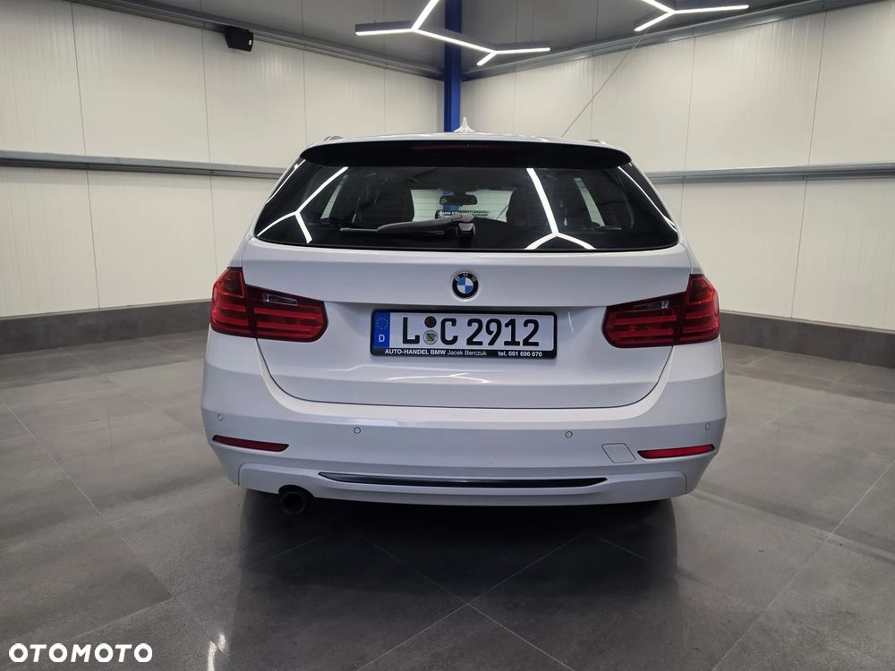 BMW Seria 3 316i Sport Line - 7