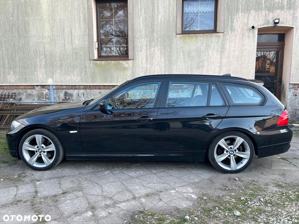 BMW Seria 3 320d - 8