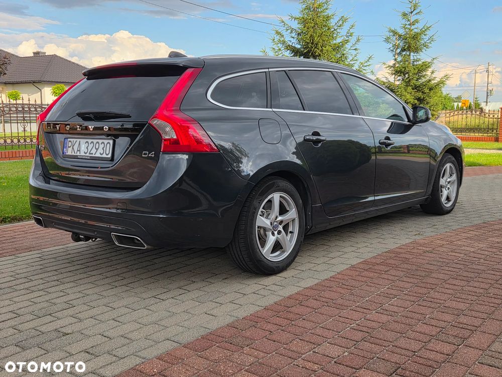 Volvo V60 D4 - 10