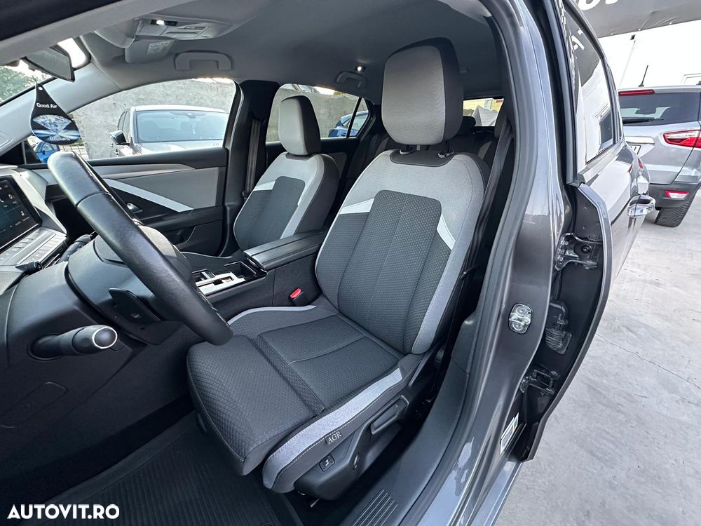 Opel Astra 1.2L Turbo Start/Stop AT8 Elegance - 8