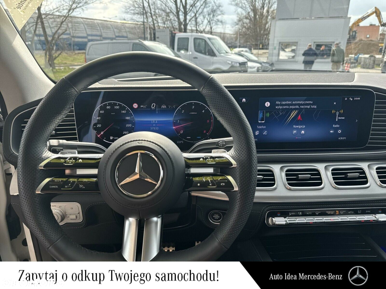 Mercedes-Benz GLE - 18