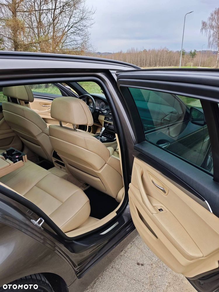 BMW Seria 5 - 16