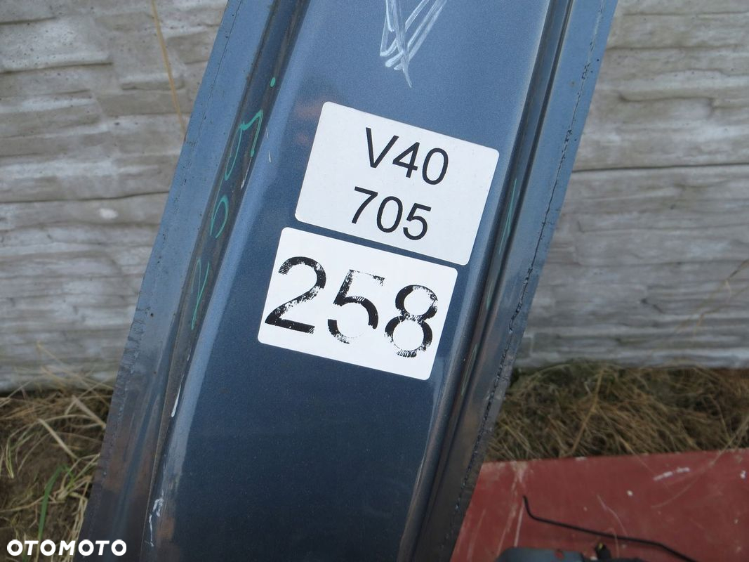 VOLVO V40 II PRÓG SŁUPEK LEWY TYŁ TYLNY 12- - 3