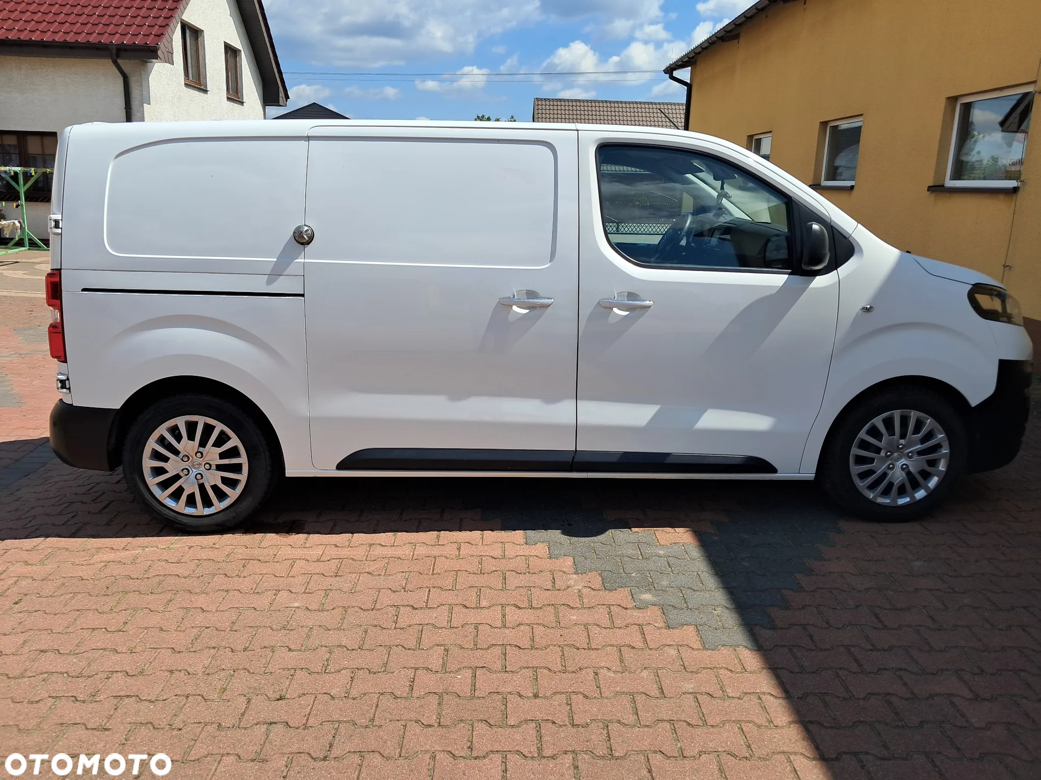 Opel Vivaro - 5