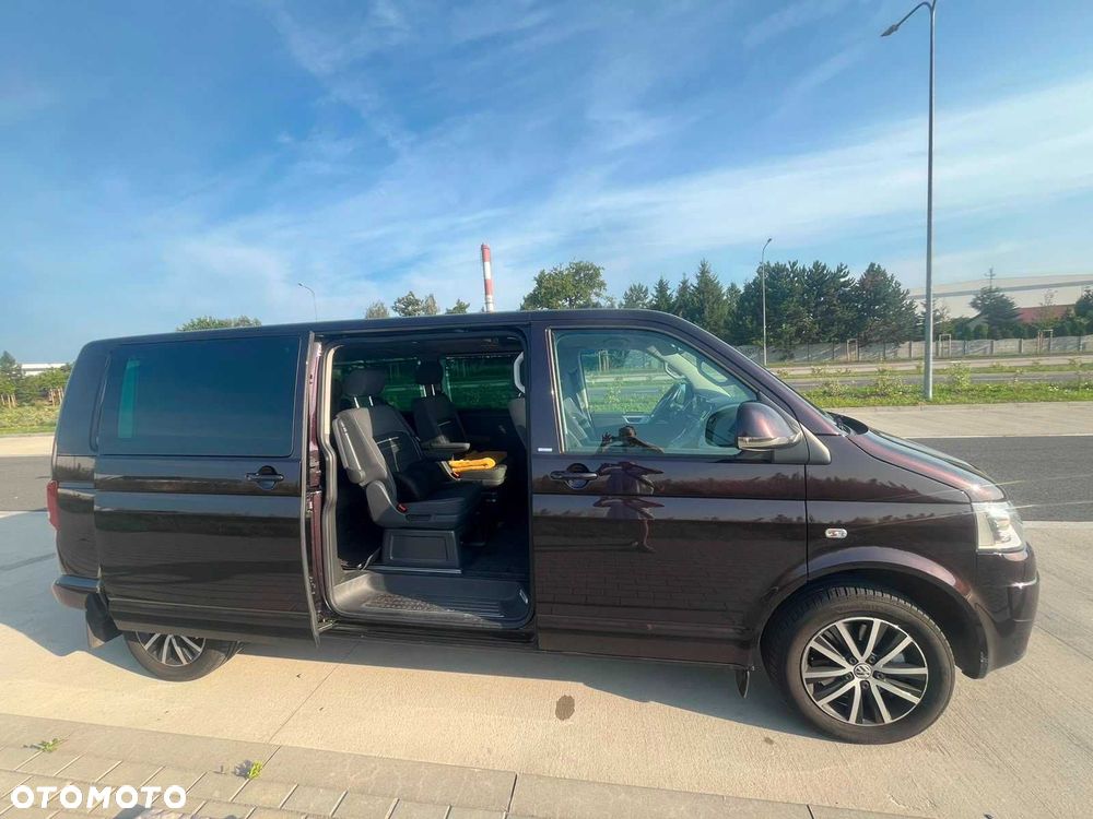 Volkswagen Multivan - 8