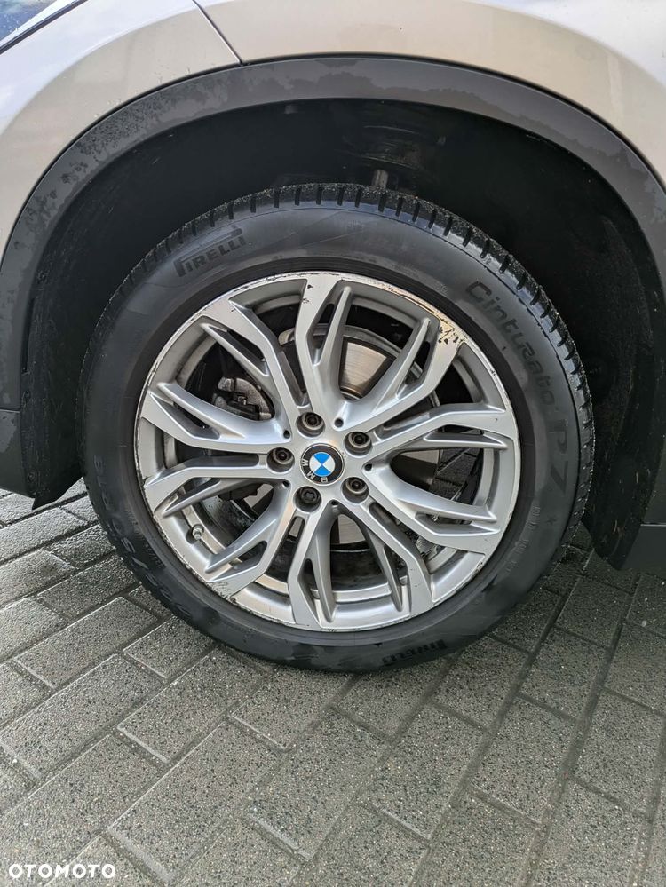 BMW X1 sDrive18i - 14