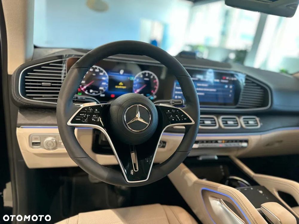 Mercedes-Benz GLE - 16