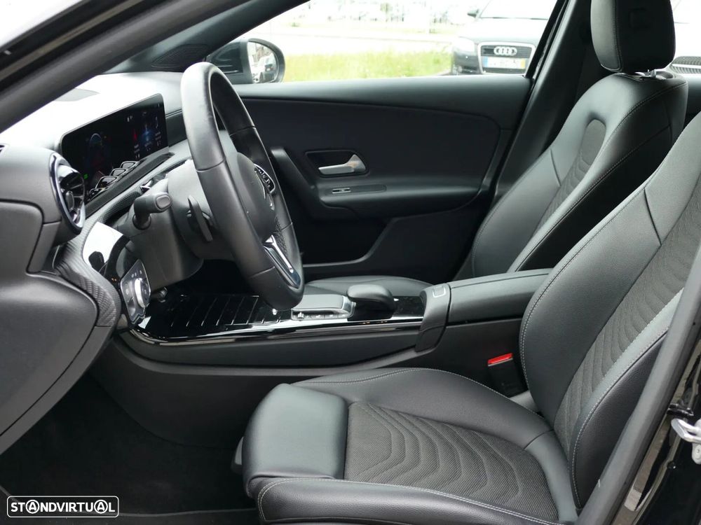 Mercedes-Benz A 250 Style Plus Aut. - 23