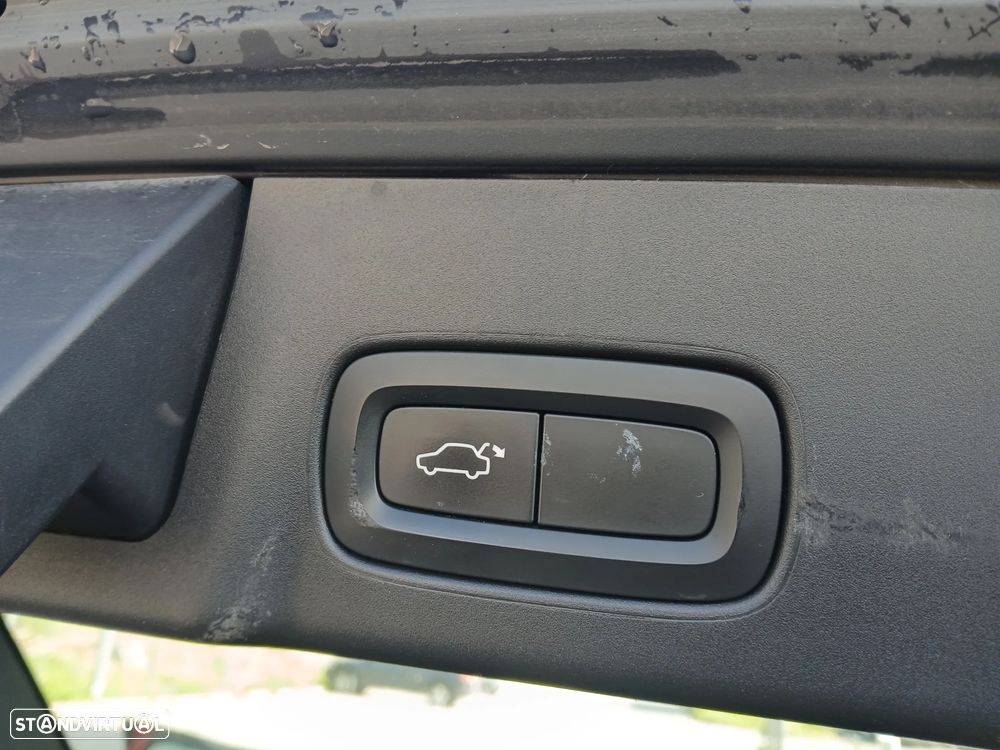 Volvo V90 2.0 D4 Momentum Plus Geartronic - 35