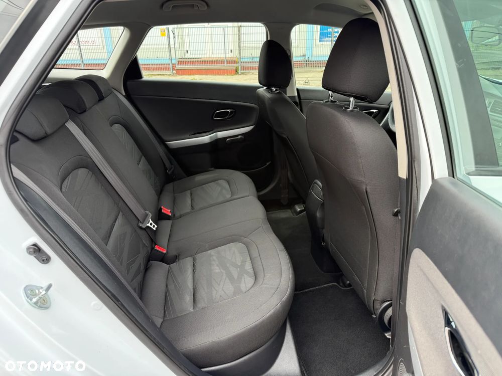 Kia Ceed 1.6 CRDi L - 31