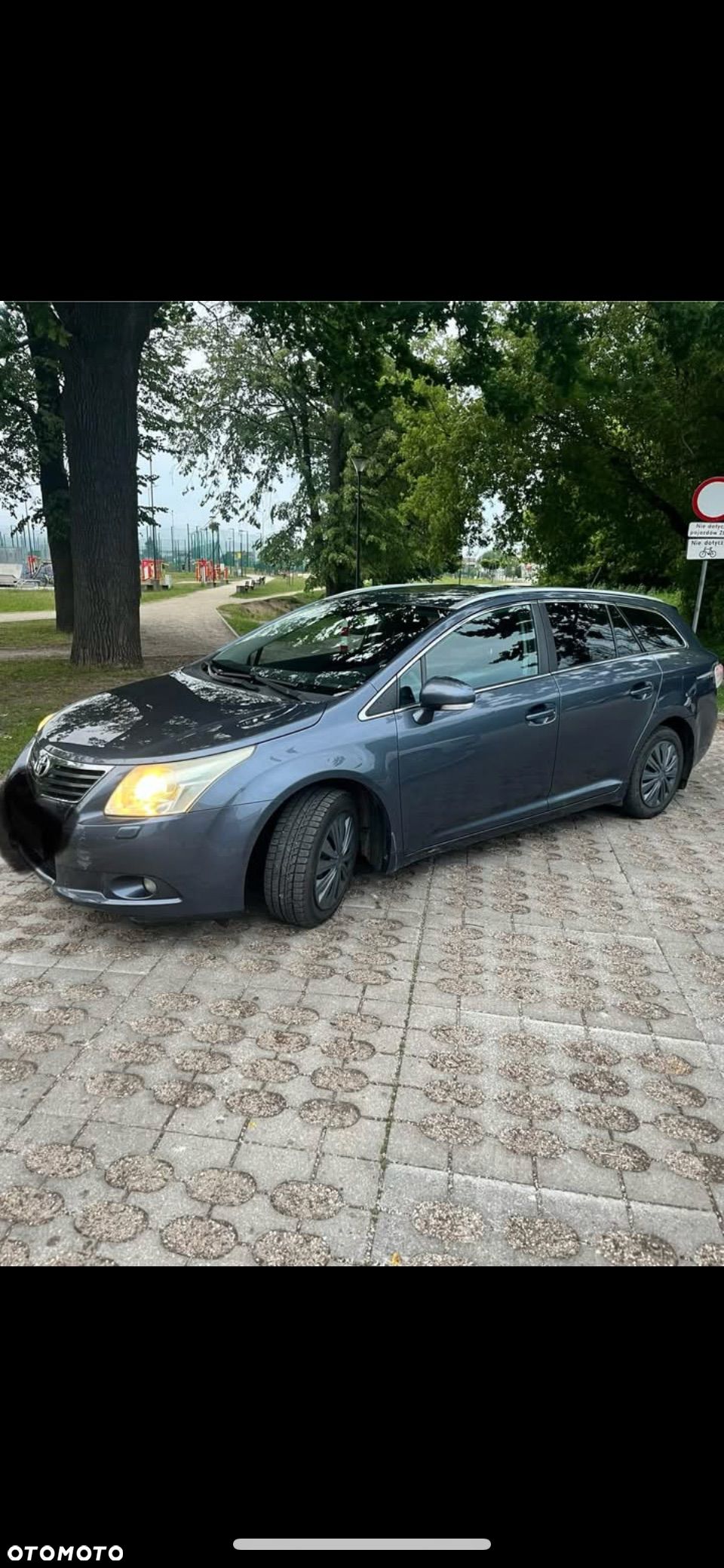 Toyota Avensis 1.8 Active - 1