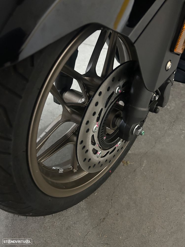 Honda Forza Edição especial - 5