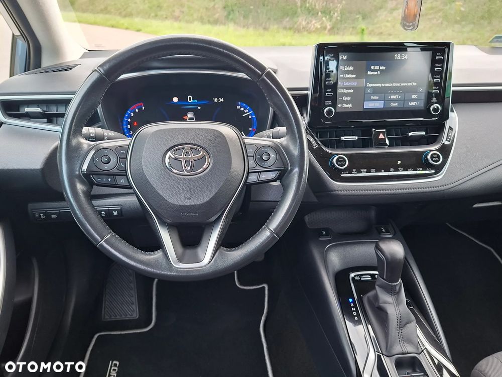 Toyota Corolla 1.8 Hybrid Comfort - 27