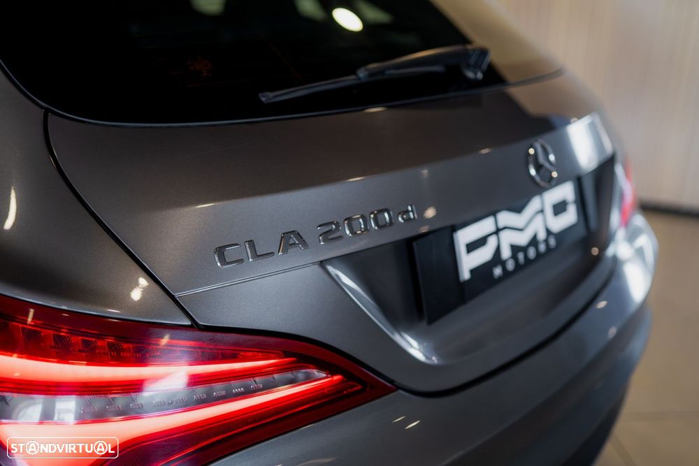 Mercedes-Benz CLA 200 d Shooting Brake Urban - 7