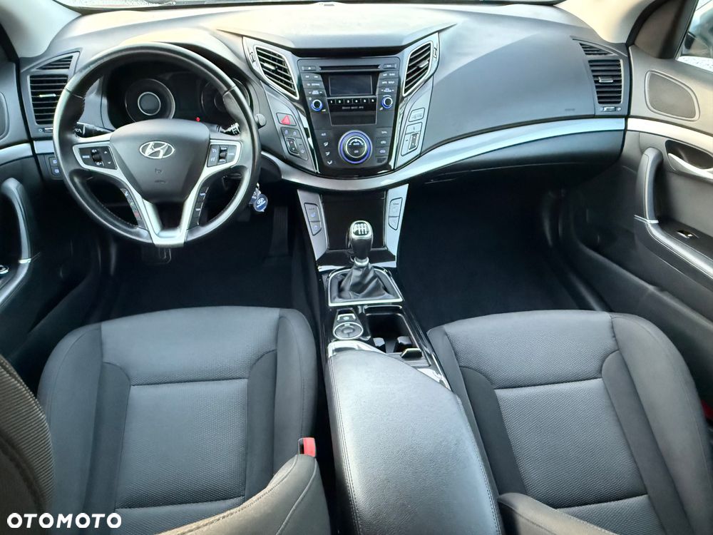 Hyundai i40 - 18