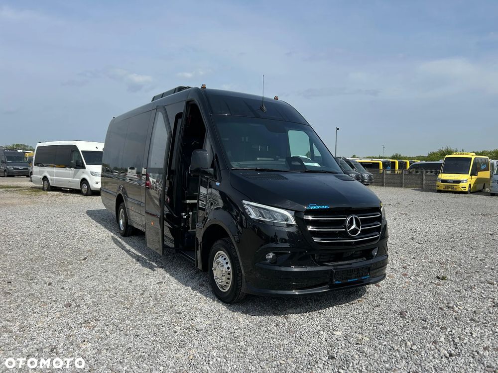 Mercedes-Benz Sprinter 519 - 14