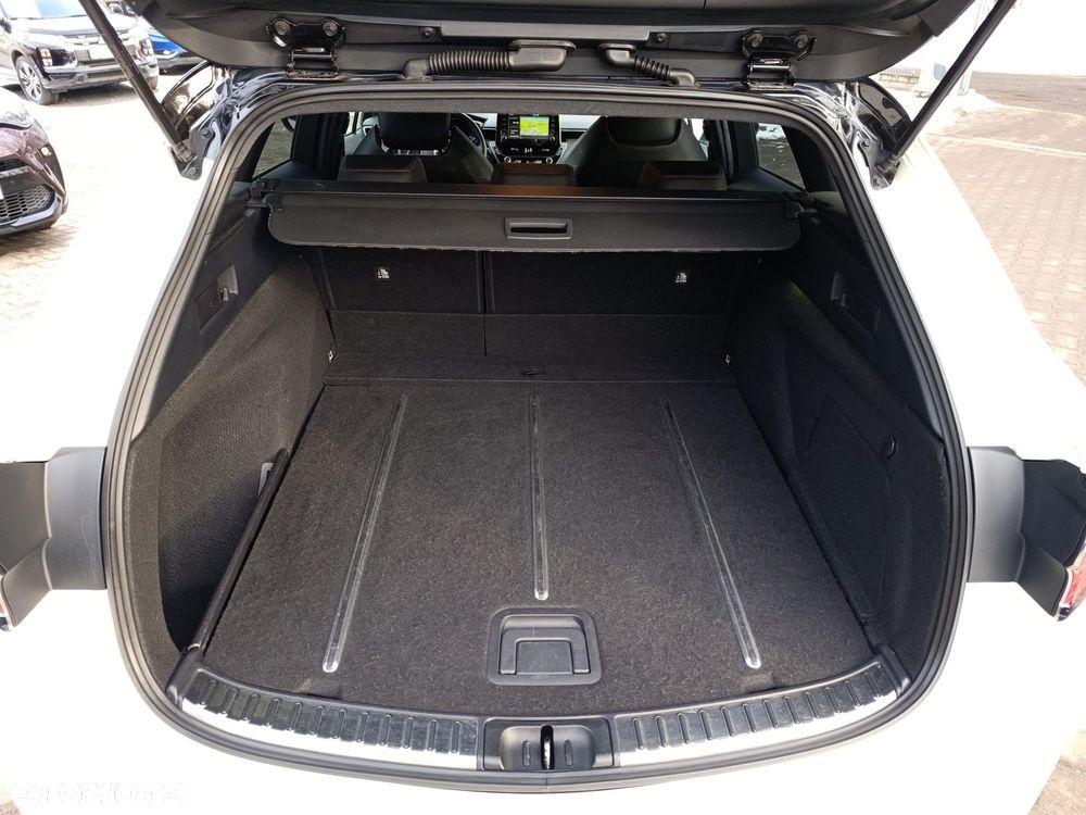 Toyota Corolla 2.0 Hybrid Selection - 27