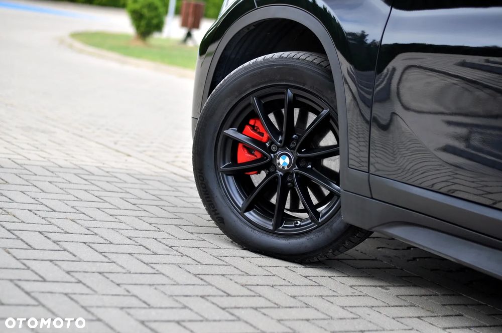 BMW X1 sDrive20d Sport Line - 13