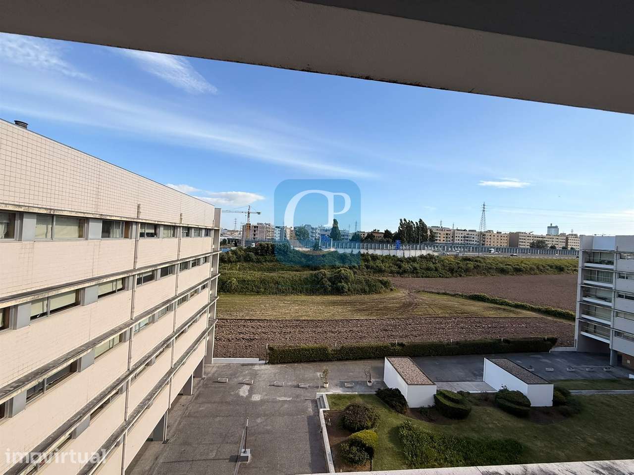 Apartamento T2 com lugar de garagem e arrumos em Vermoim na Maia - Grande imagem: 3/33